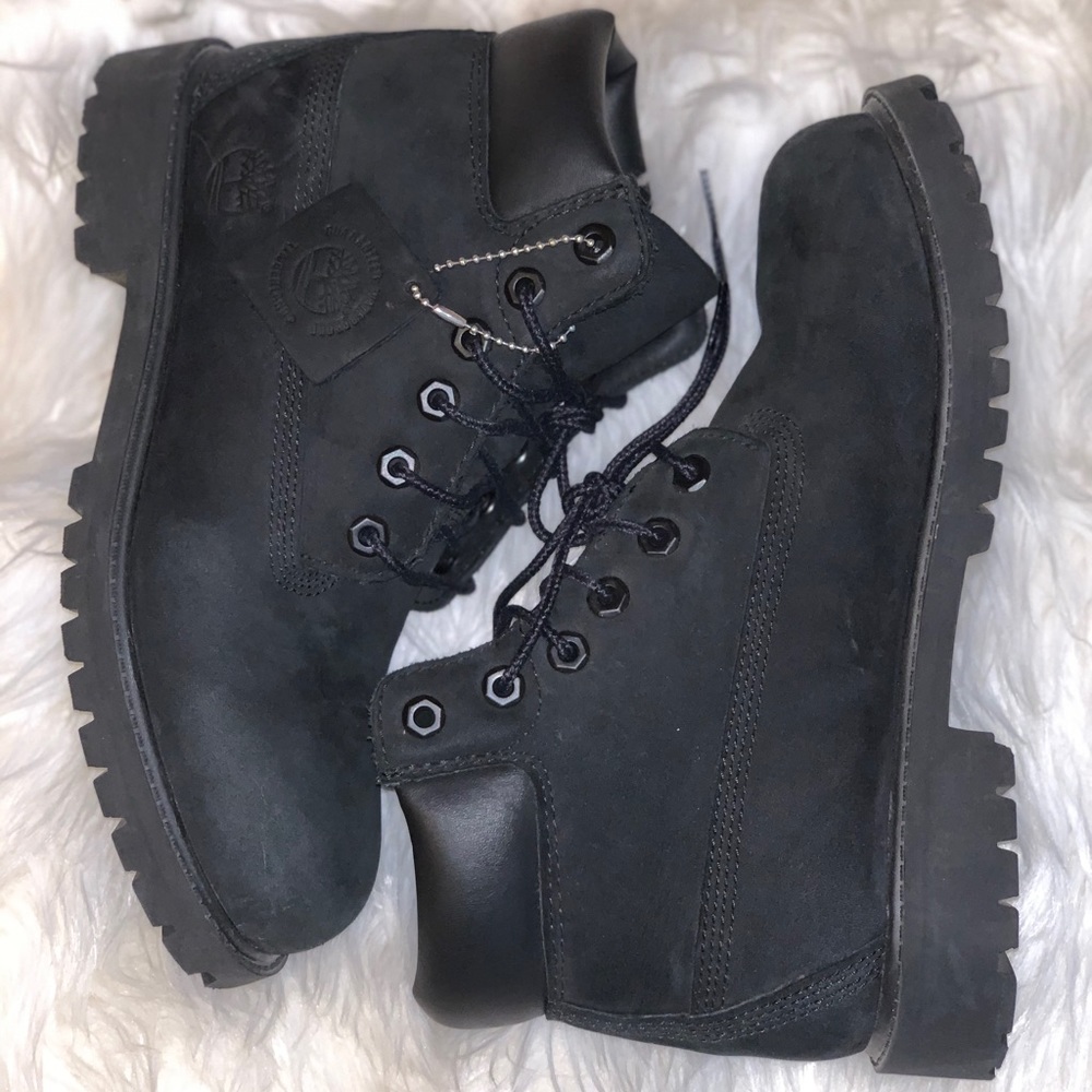 Kids size 3 black Timberland boots